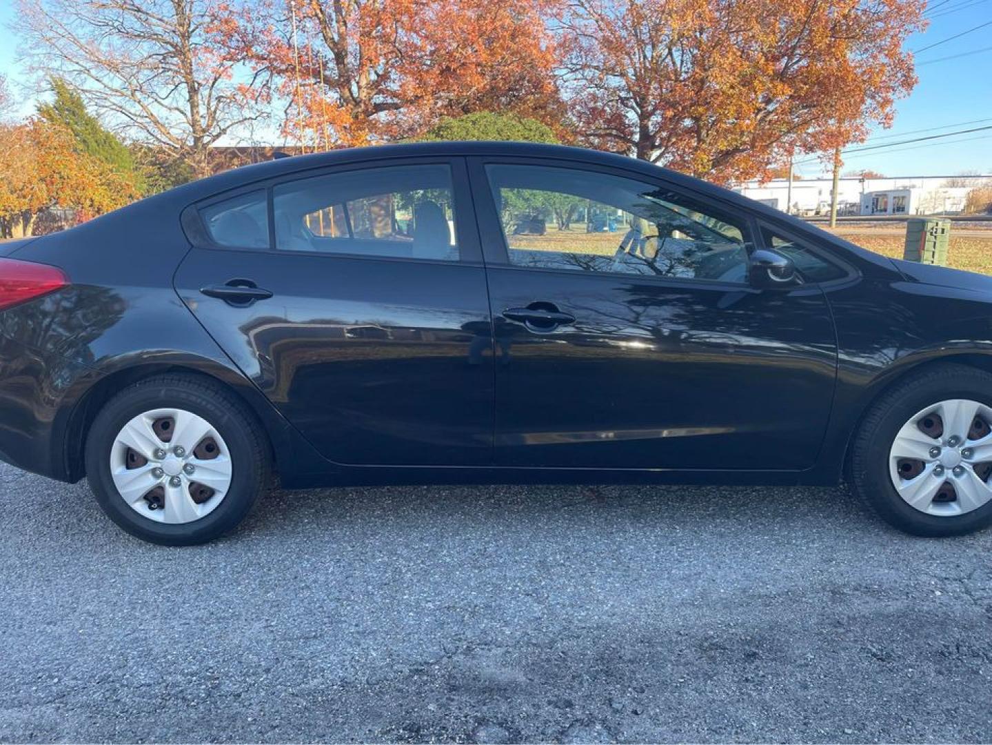 2016 Black /Black Kia Forte LX (KNAFK4A60G5) with an 1.8 4 CYL engine, Auto transmission, located at 5700 Curlew Drive, Norfolk, VA, 23502, (757) 455-6330, 36.841885, -76.209412 - -2016 Kia Forte 96k miles -Excellent condition -Carfax 1 owner -20 service records -Fresh oil change -New state inspection -Satellite and Bluetooth radio -VADLR $250 processing fee not included in price - Photo#6